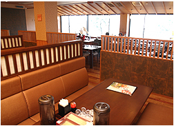もみじ店内